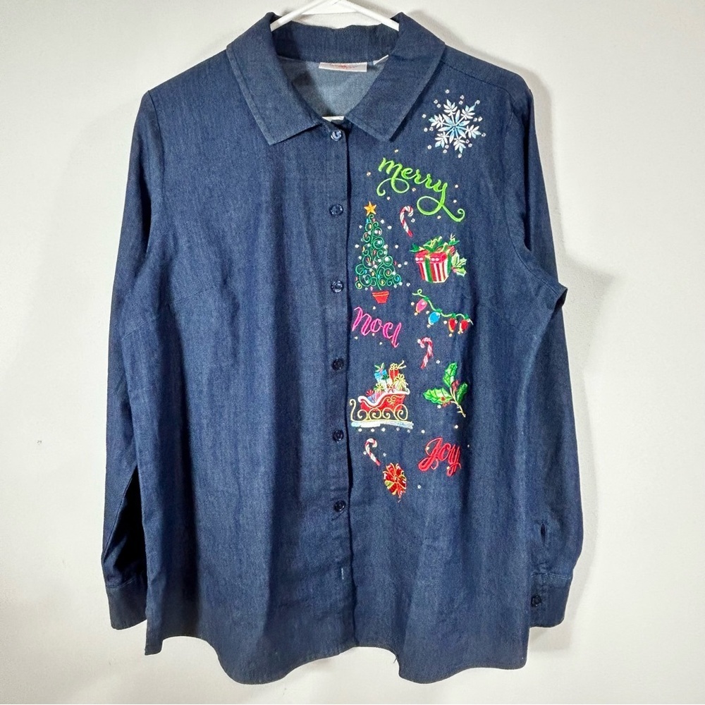 Quacker Factory Navy Lightweight Denim Button Blouse Christmas Embroidery Size M